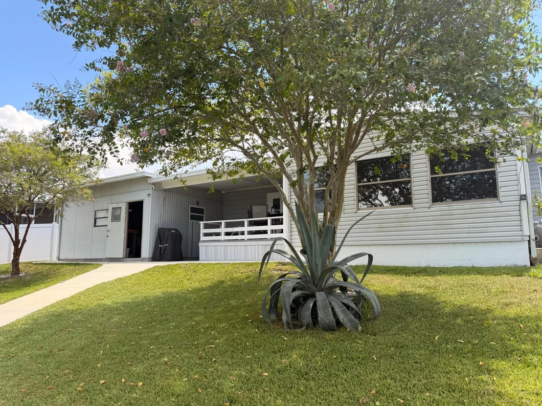 Photo of 2237 SE 32ND Street