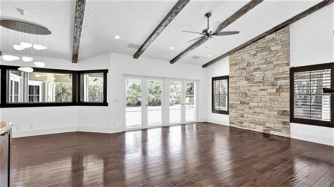 Photo of 475 Sabal Way