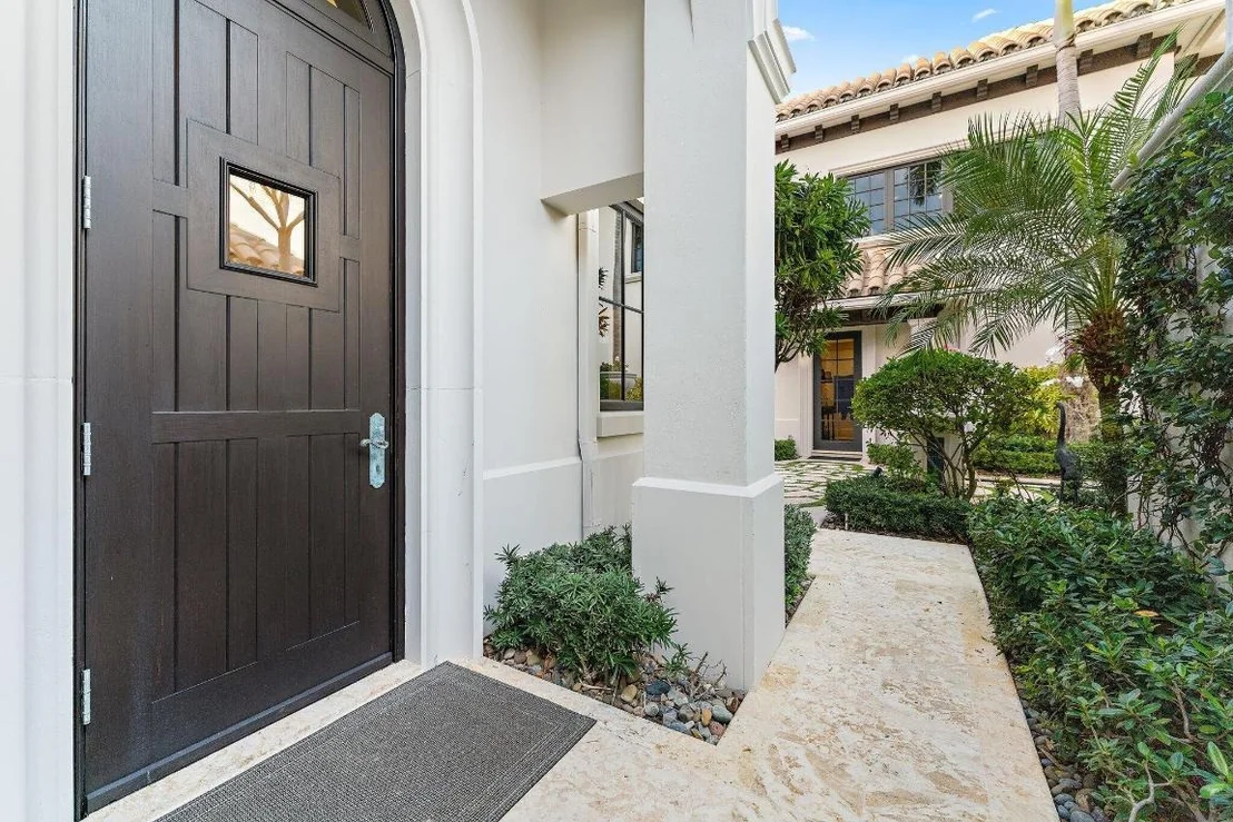 Photo of 372 Regatta Drive