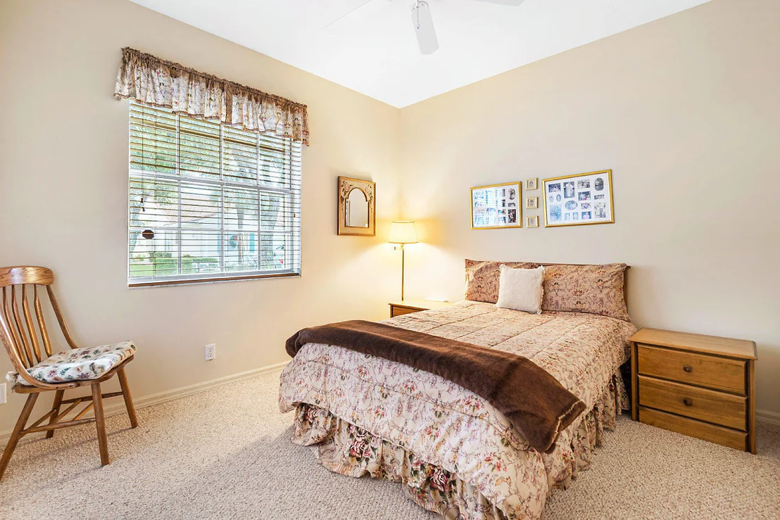 Photo of 6253 Heliconia Road