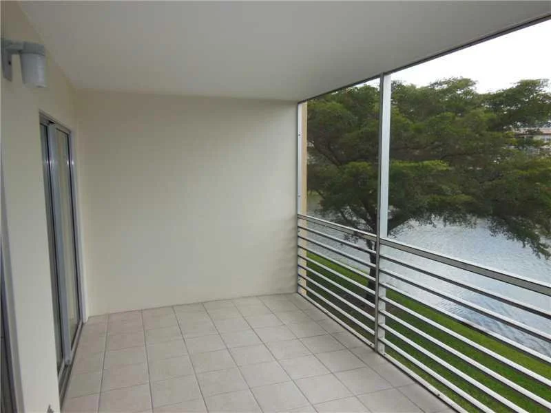 Photo of Unit B2 at 1805 Eleuthera Point