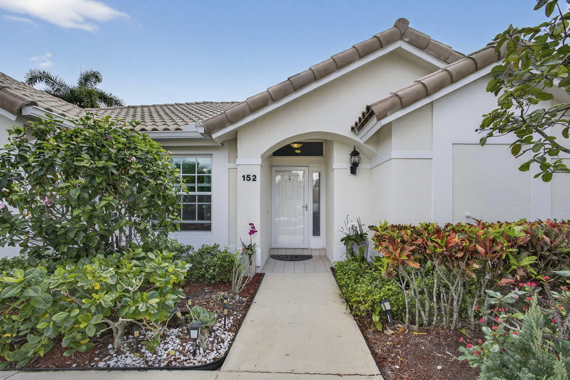 Photo of 152 Eagleton Court