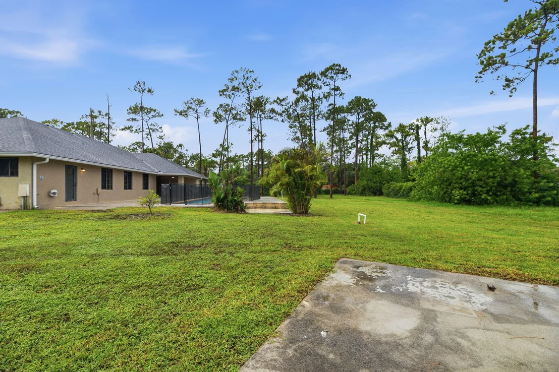 Photo of 15731 85th Road N