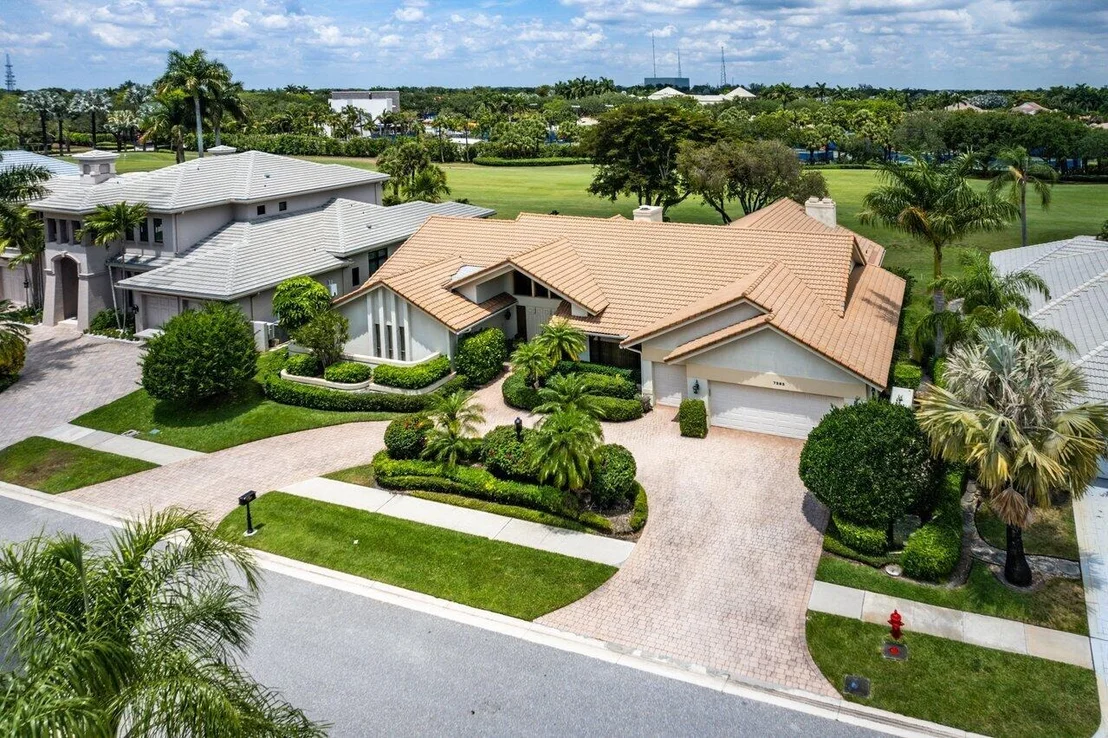 Photo of 7283 Mandarin Drive