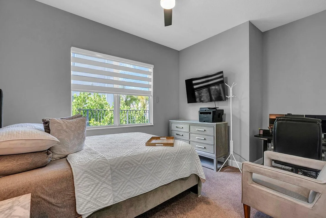 Photo of 15957 Orchard Drive