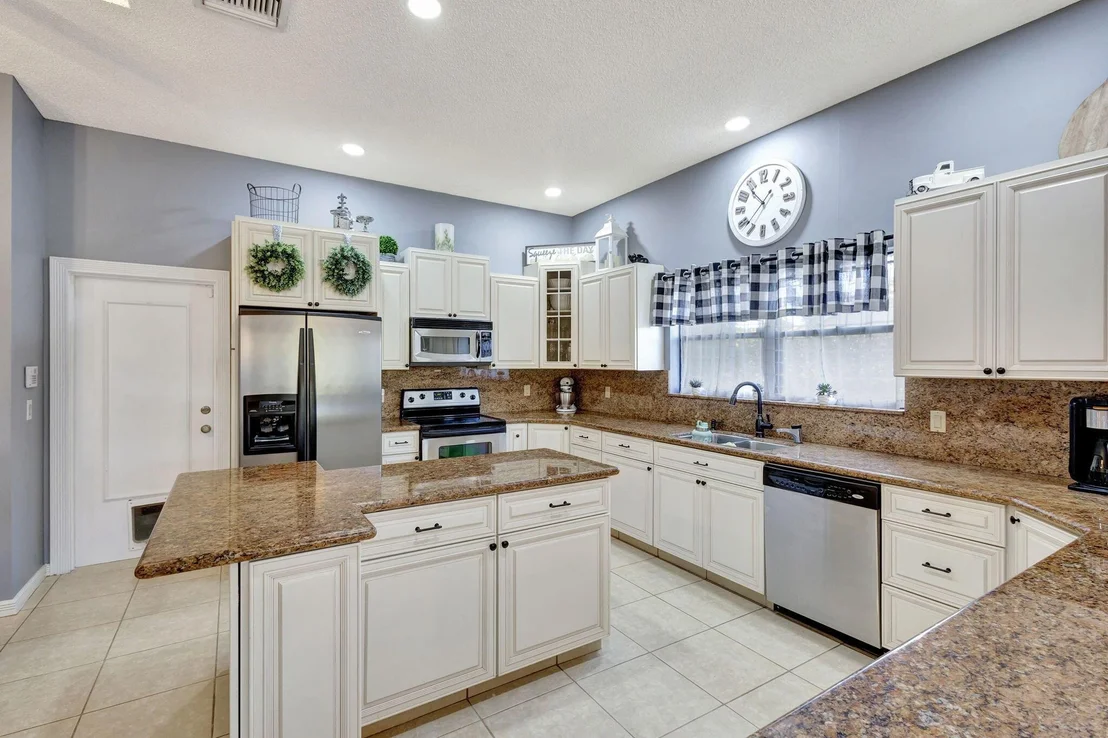 Photo of 12735 Headwater Circle