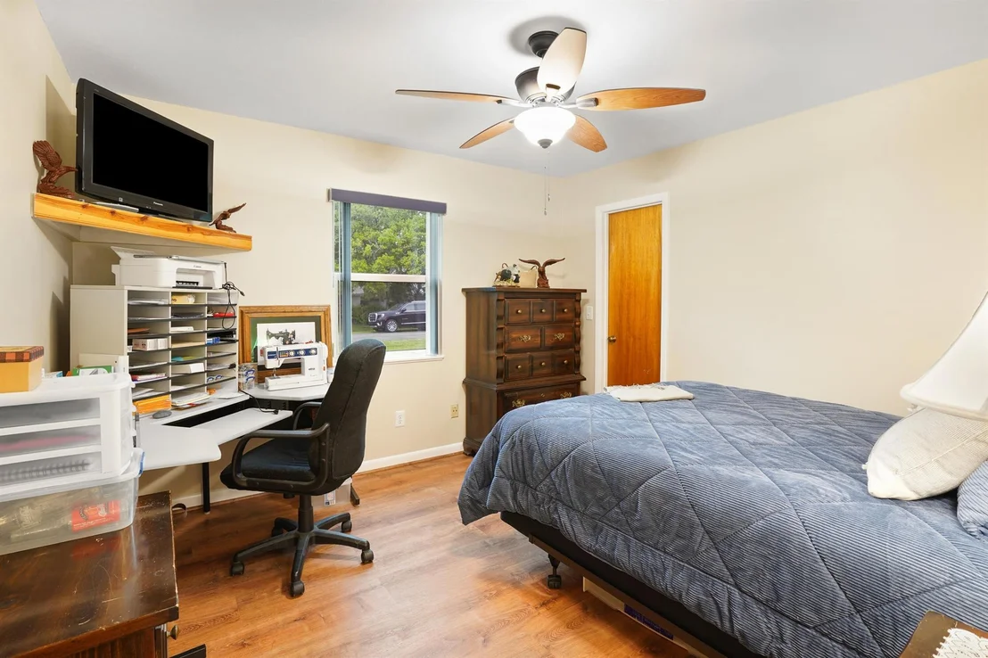 Photo of 7601 Donlon Road