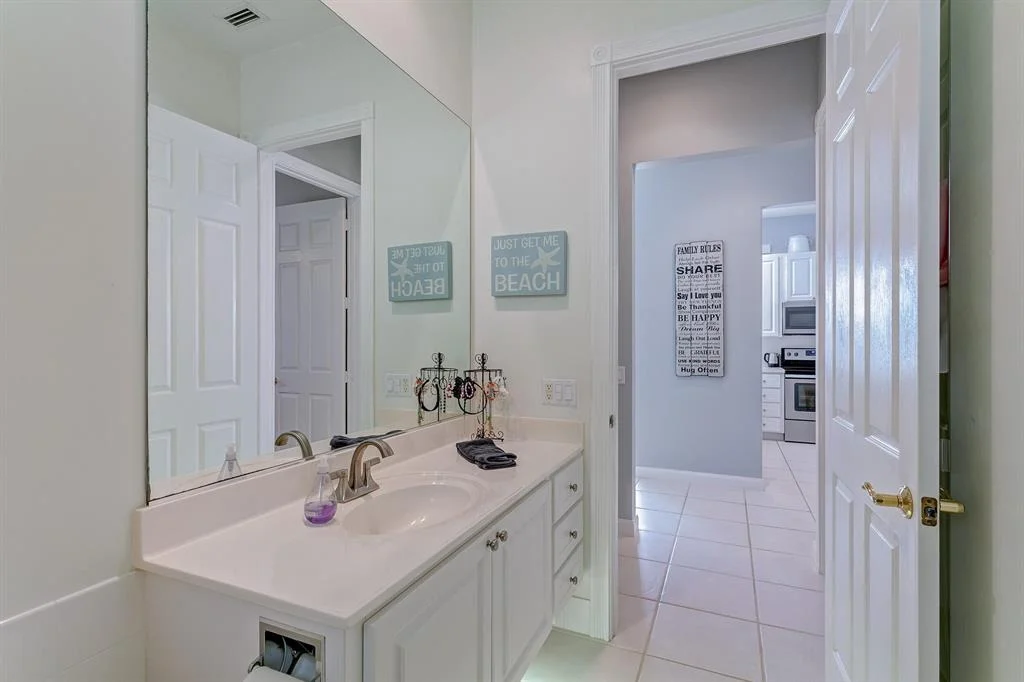 Photo of 180 Paradise Circle