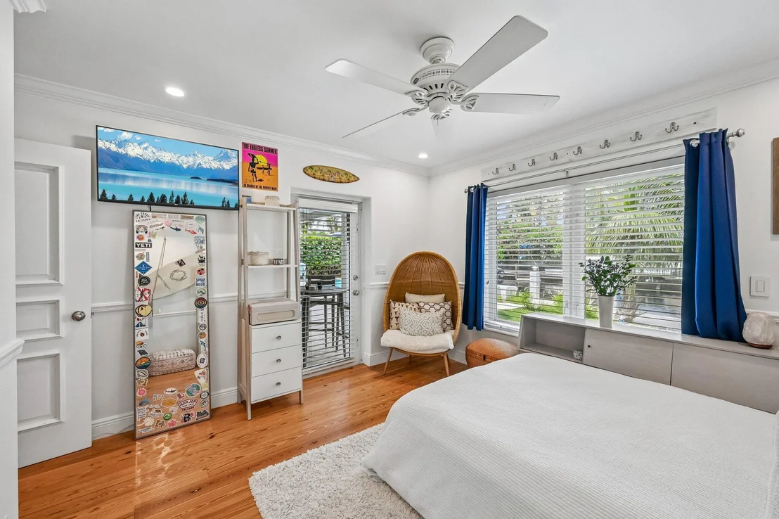 Photo of 4911 NE 25TH Avenue