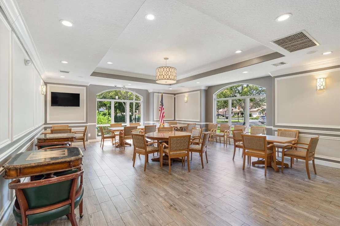 Photo of 4765 S Classical Boulevard