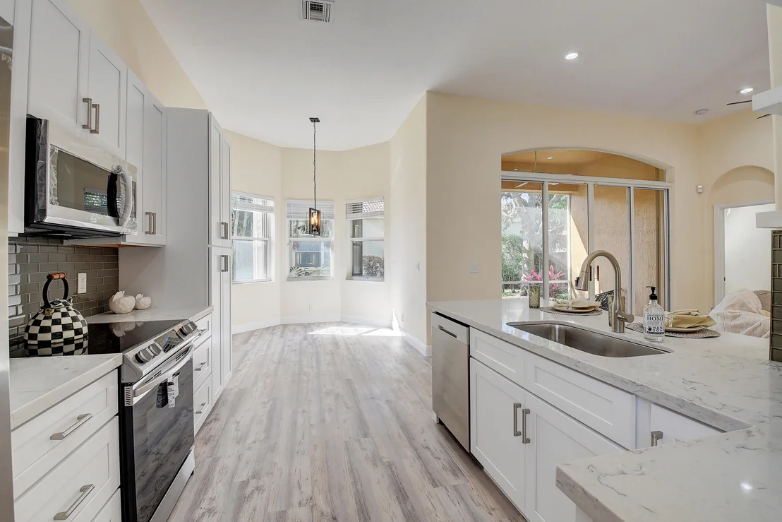 Photo of 7116 Demedici Circle