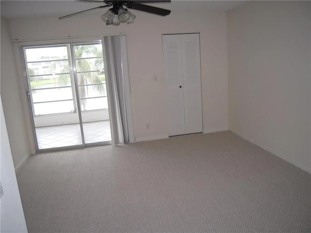 Photo of Unit E2 at 1905 Bermuda Circle
