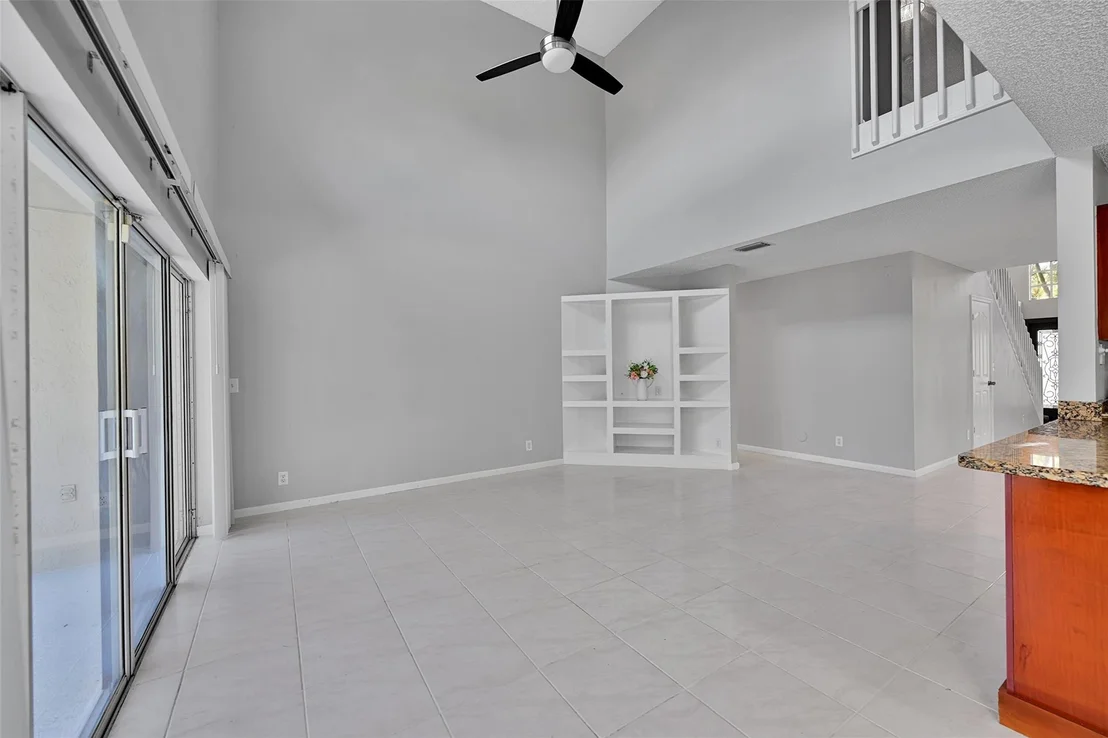 Photo of 10004 NW 57th Place