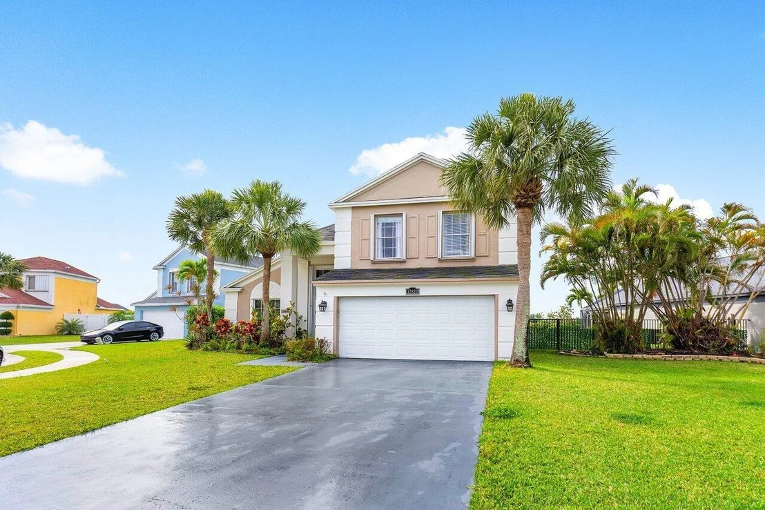 Photo of 12820 Smithdale Place