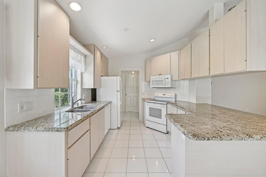 Photo of 253 Brier Circle