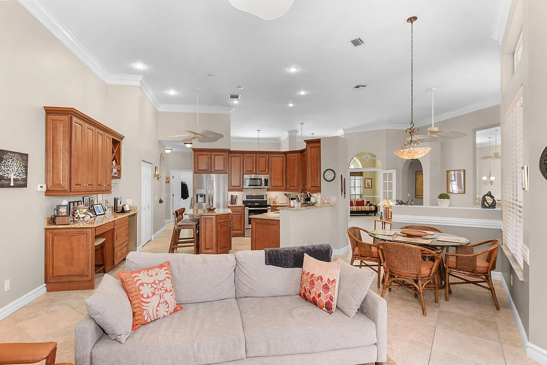 Photo of 3471 SE Fairway Oaks Trail