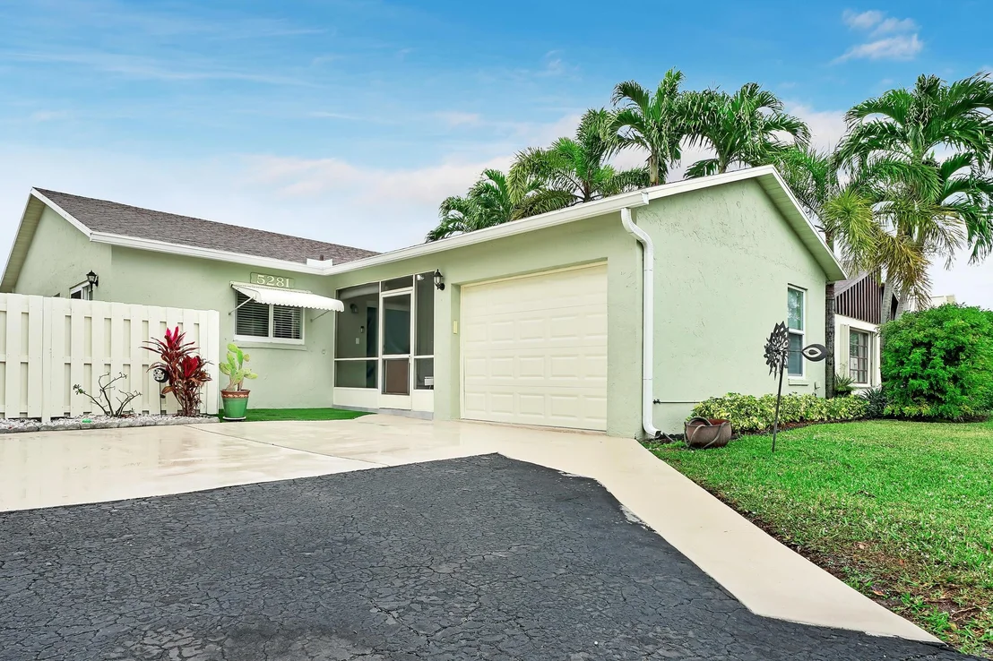 Photo of 5281 Minto Road