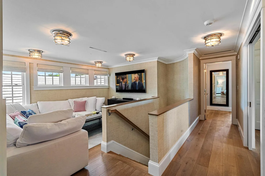 Photo of 156 Seagate Road