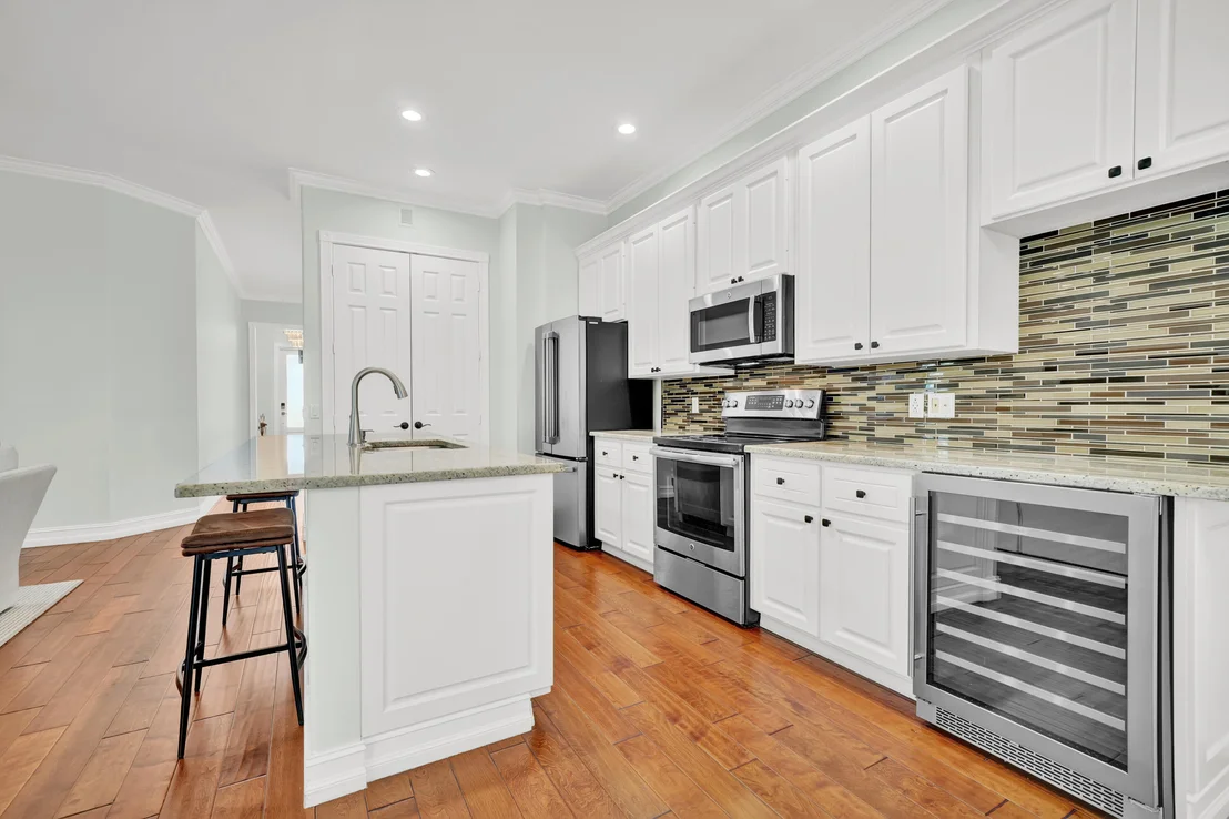 Photo of 516 Sweet Bay Circle