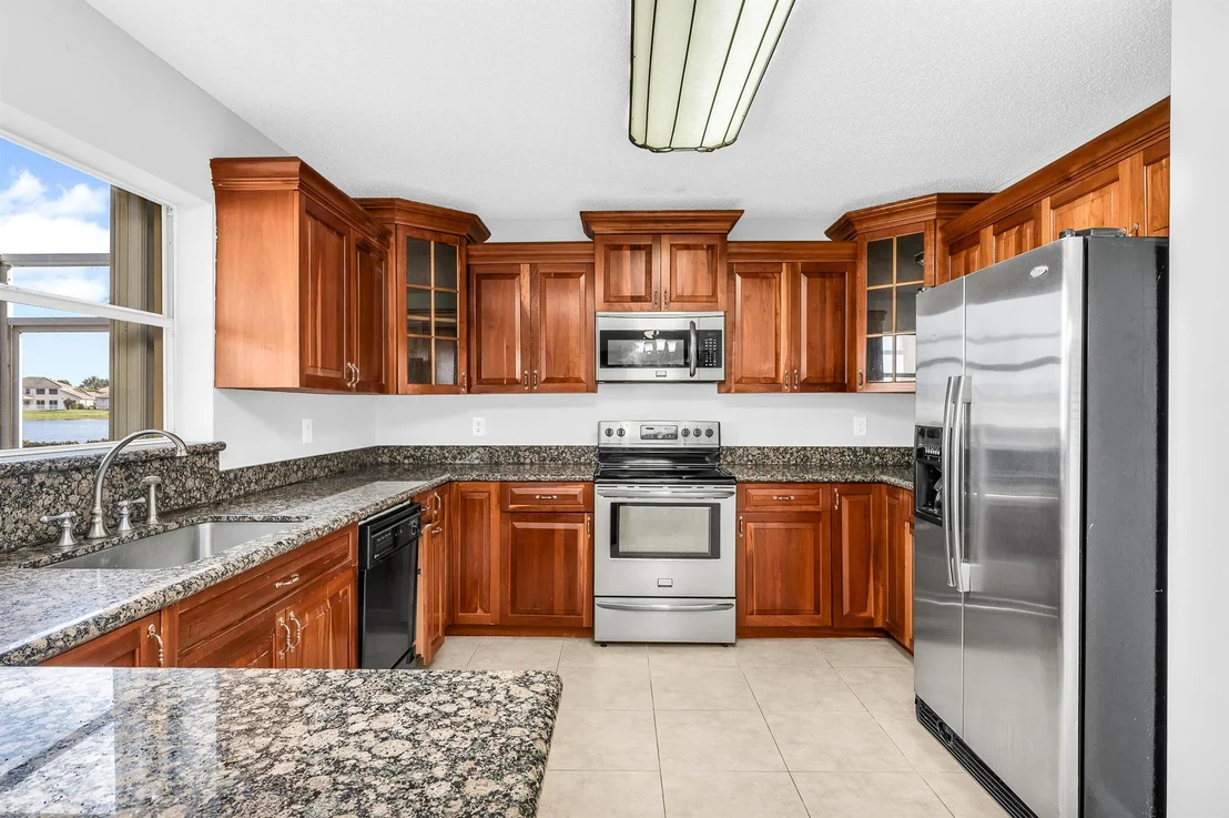 Photo of 7337 Shell Ridge Terrace