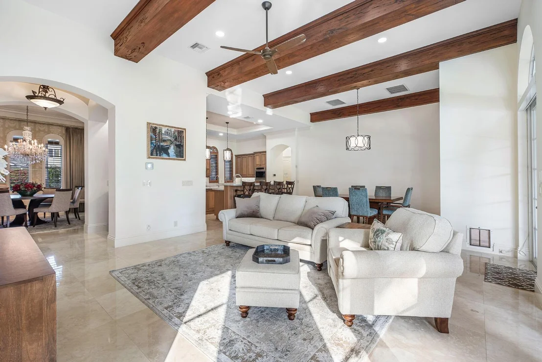 Photo of 384 Royal Palm Way