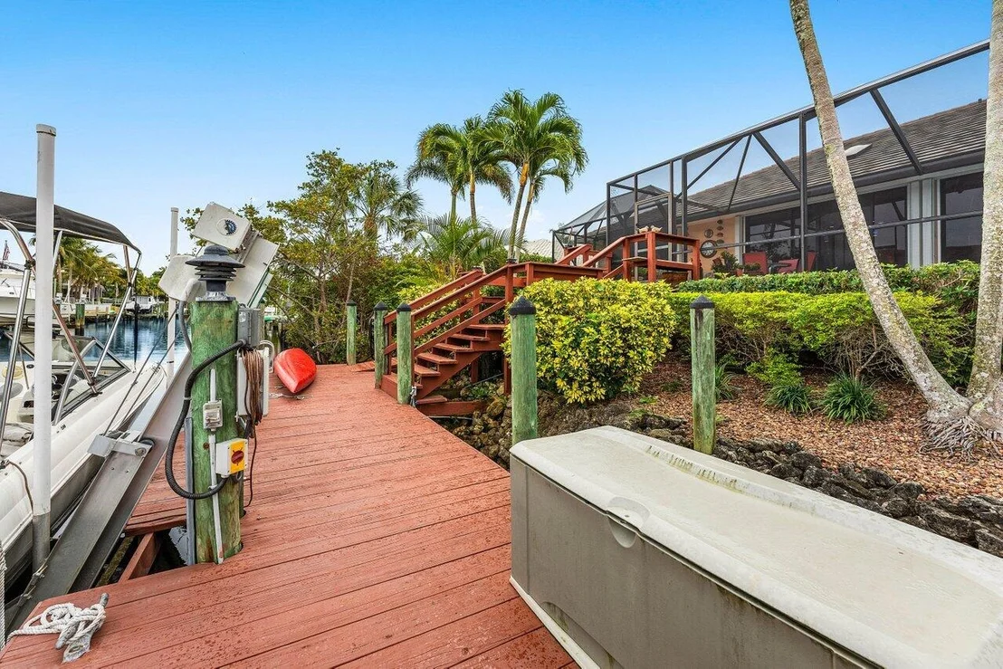 Photo of 8794 SE Riverfront Terrace