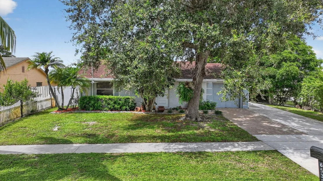 Photo of 6533 Athena Drive