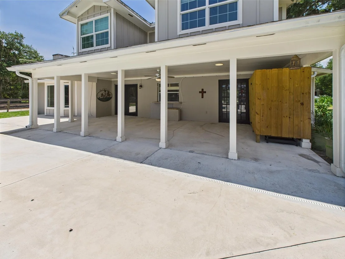 Photo of 2045 SW 18th Lane