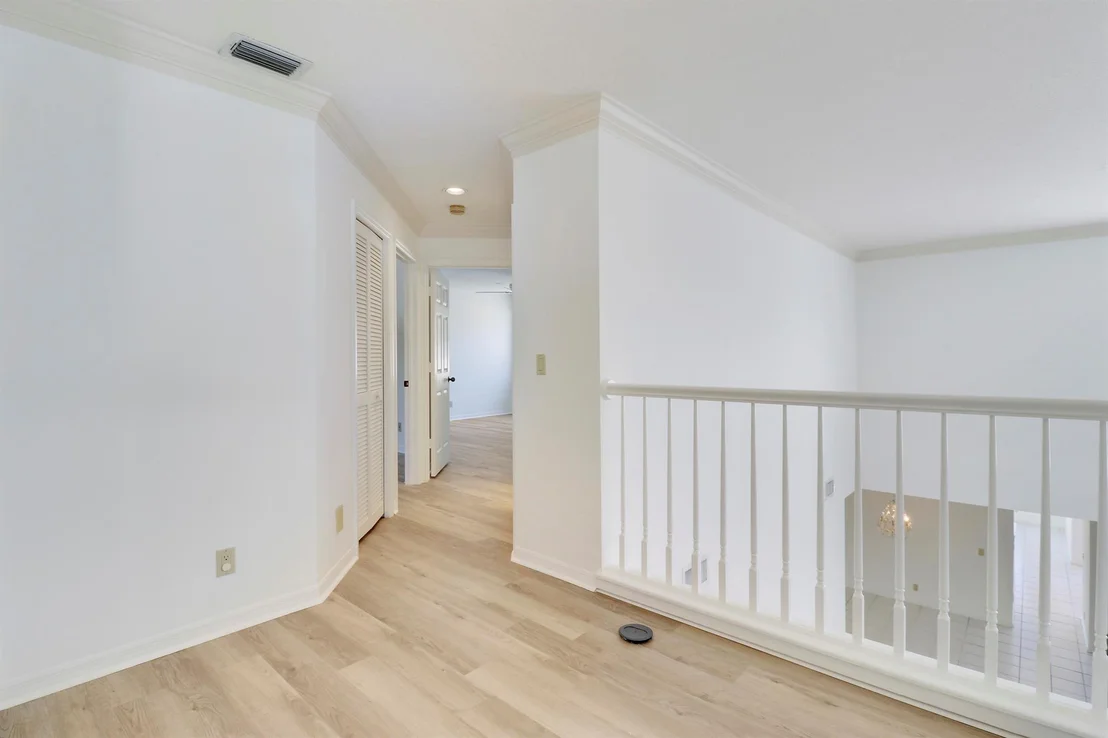 Photo of 17288 Shoals Drive