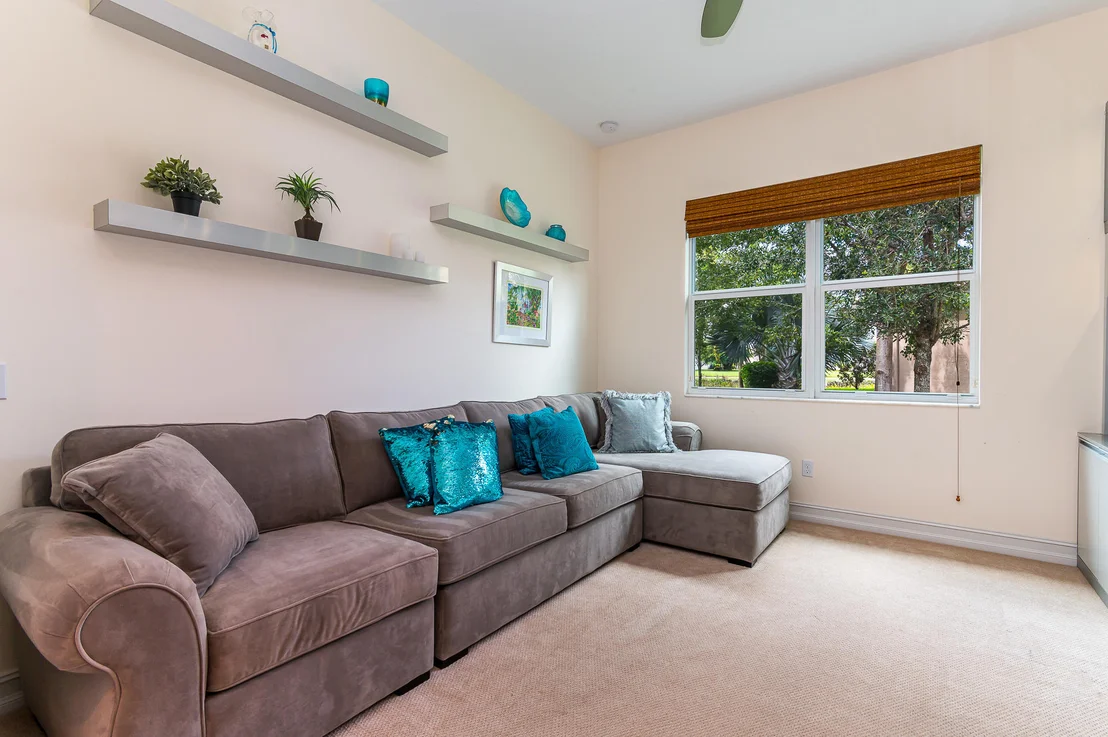 Photo of 10504 Whitewind Circle