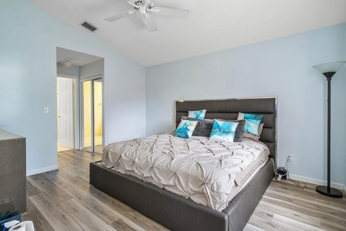 Photo of 1652 Oak Berry Circle