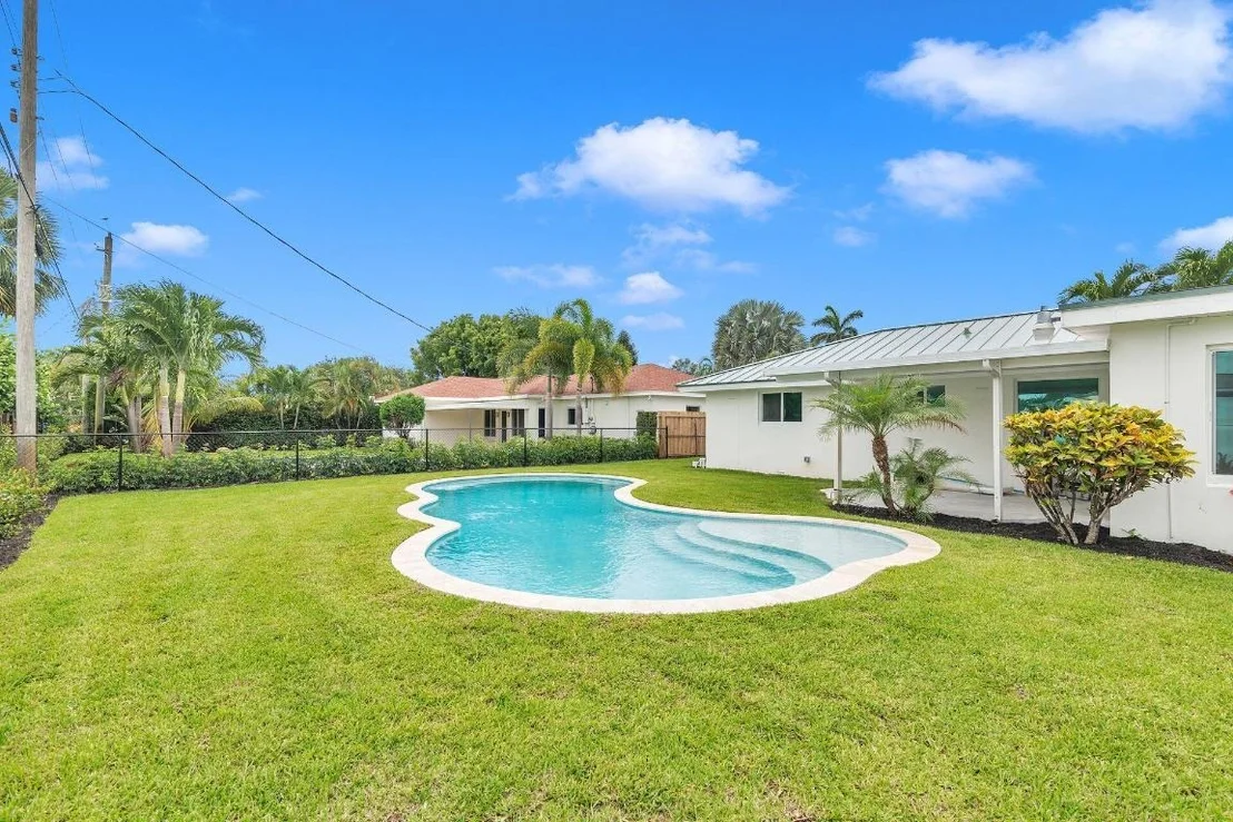 Photo of 369 Franklin Road