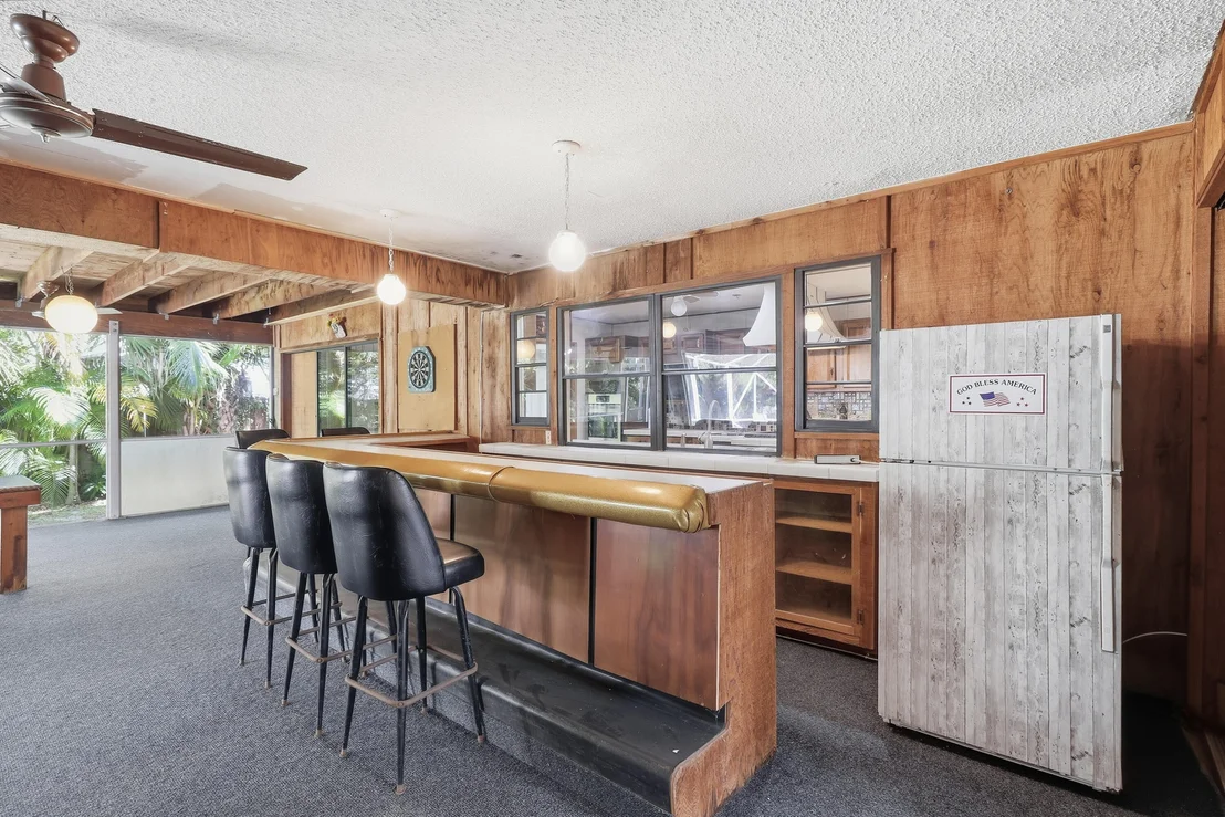 Photo of 596 Greenwood Drive