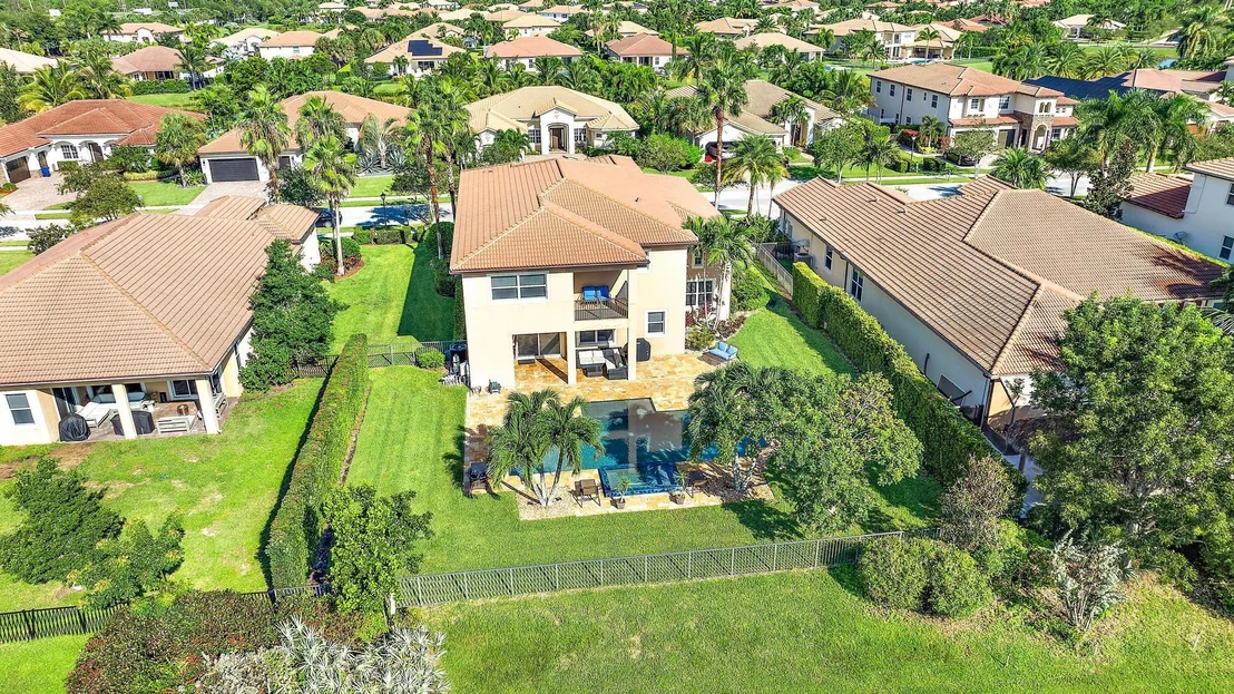 Photo of 168 Manor Circle