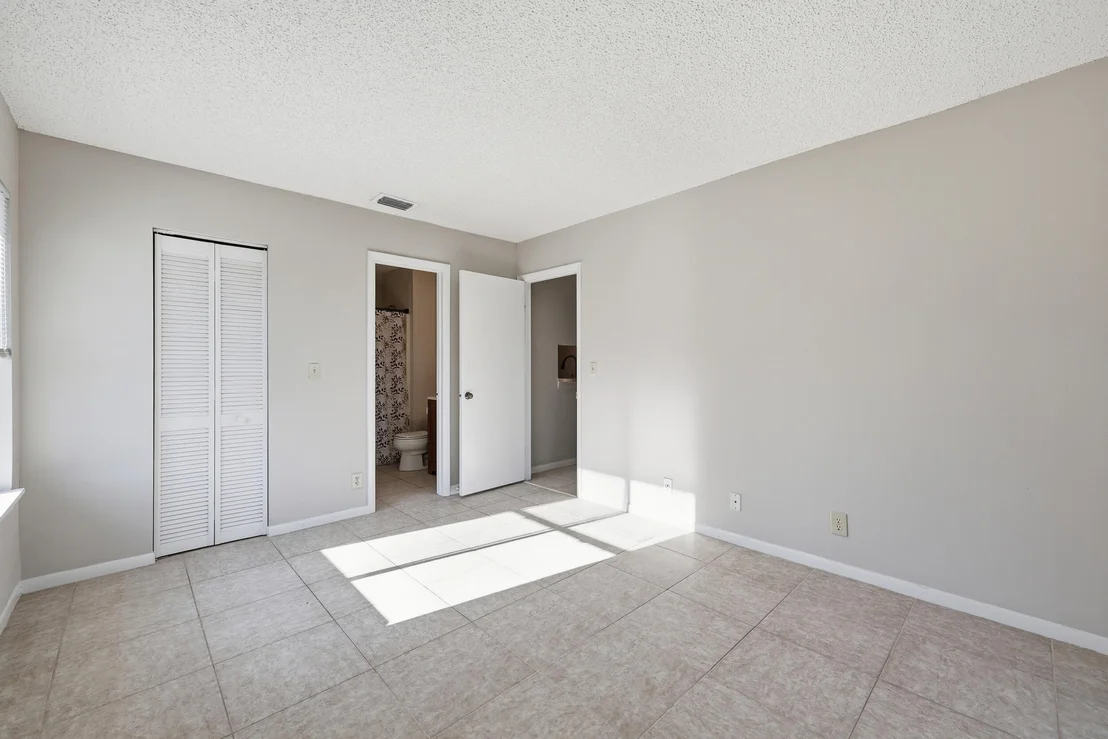 Photo of Unit E at 6286 Chasewood Drive