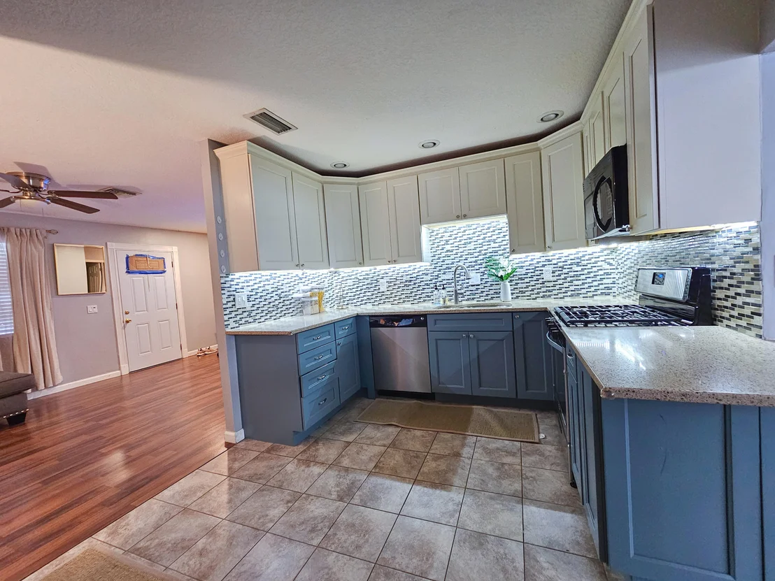 Photo of 4327 Appian Way