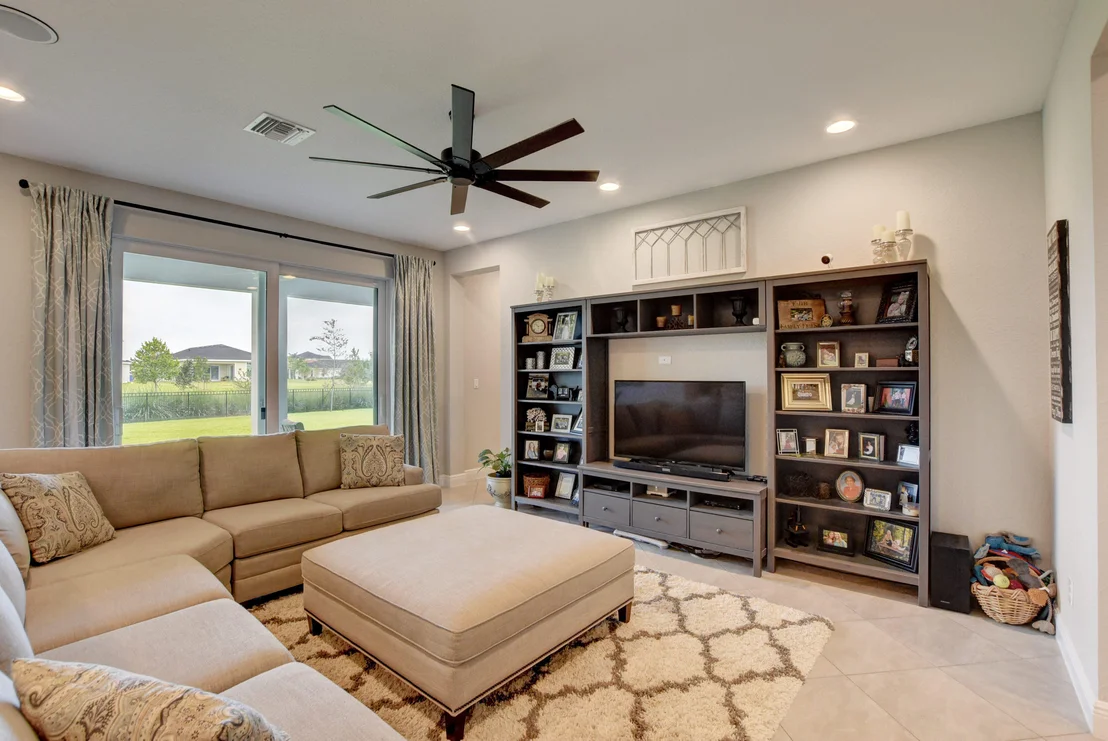 Photo of 921 Sterling Pine Place