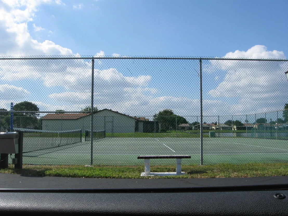 Photo of 5550 Mirror Lakes Boulevard
