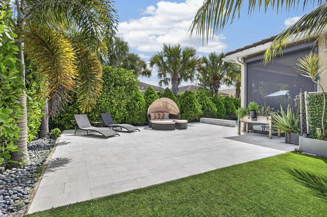 Photo of 16065 Key Biscayne Lane