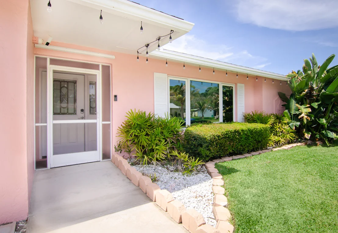 Photo of 613 Oak Terrace
