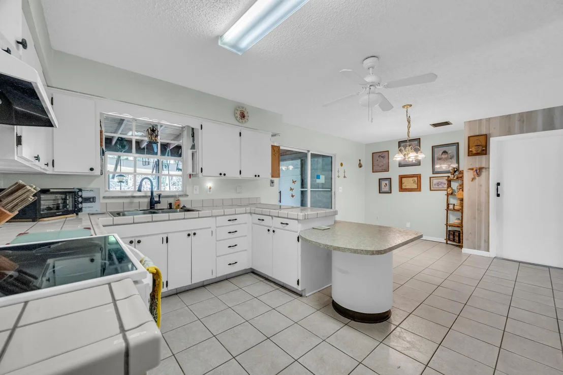 Photo of 5406 Sunset Boulevard
