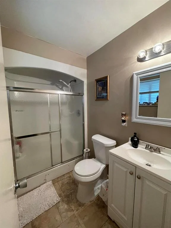 Photo of 226 18th Ave Avenue