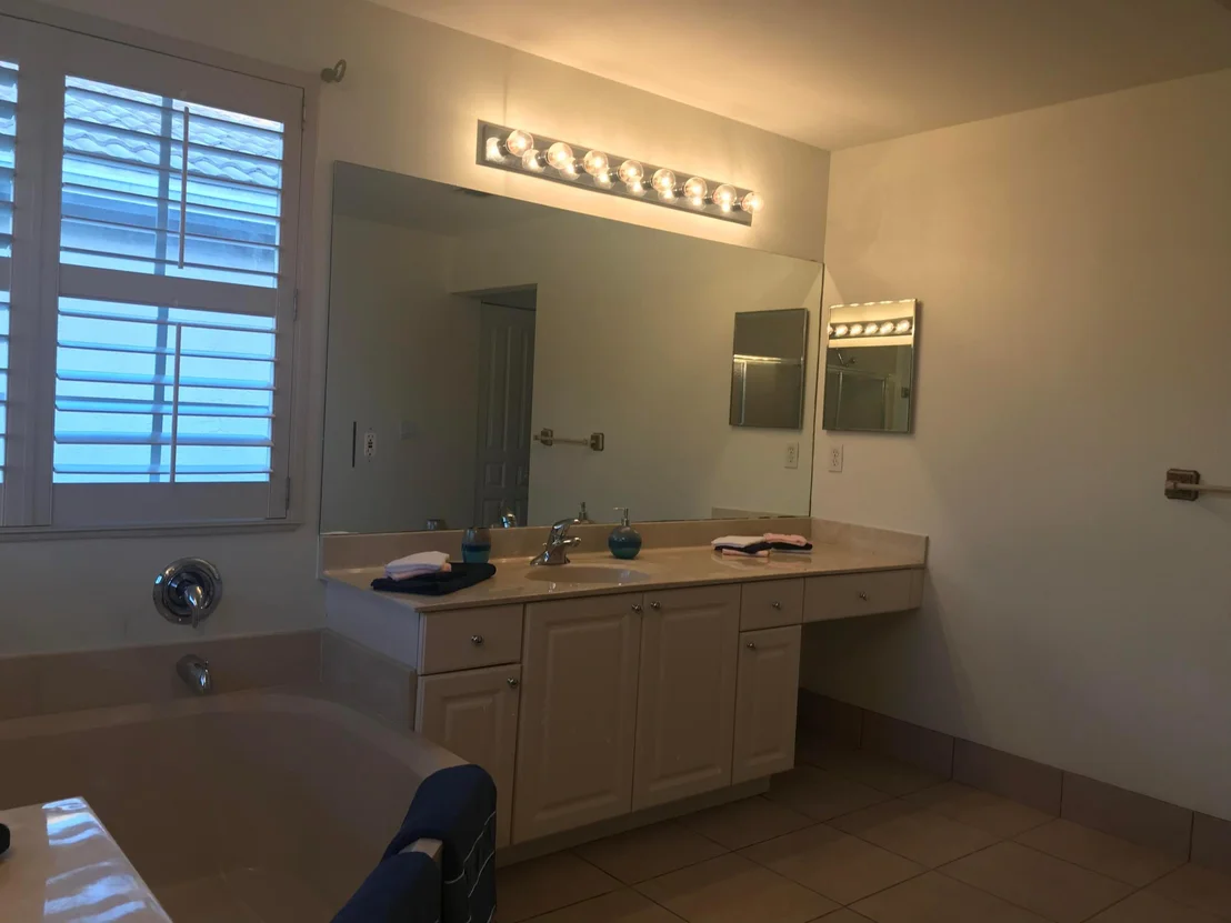 Photo of 5034 Solar Point Drive