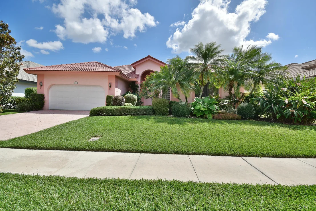 Photo of 7630 La Corniche Circle