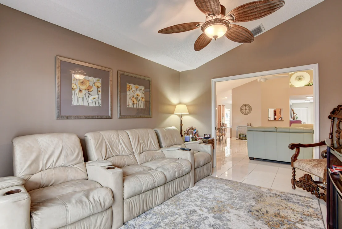 Photo of 6081 Bluegrass Drive