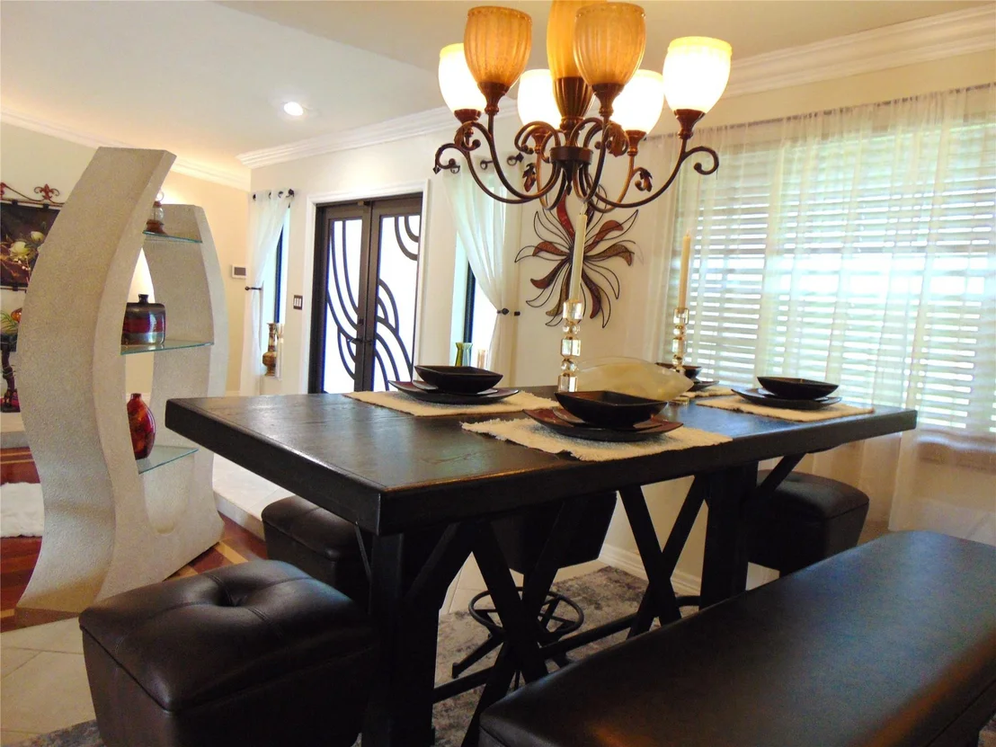 Photo of 595 E River Drive