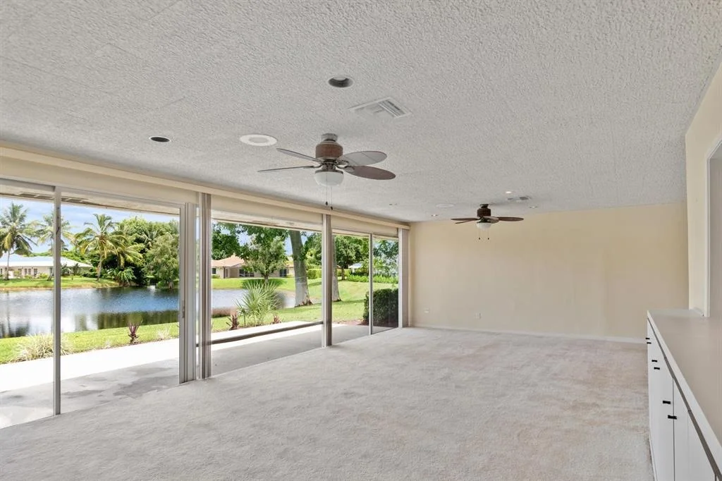 Photo of 4935 King Palm Circle