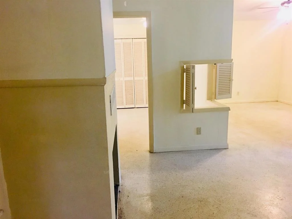 Photo of 4953 Palm Ridge Boulevard
