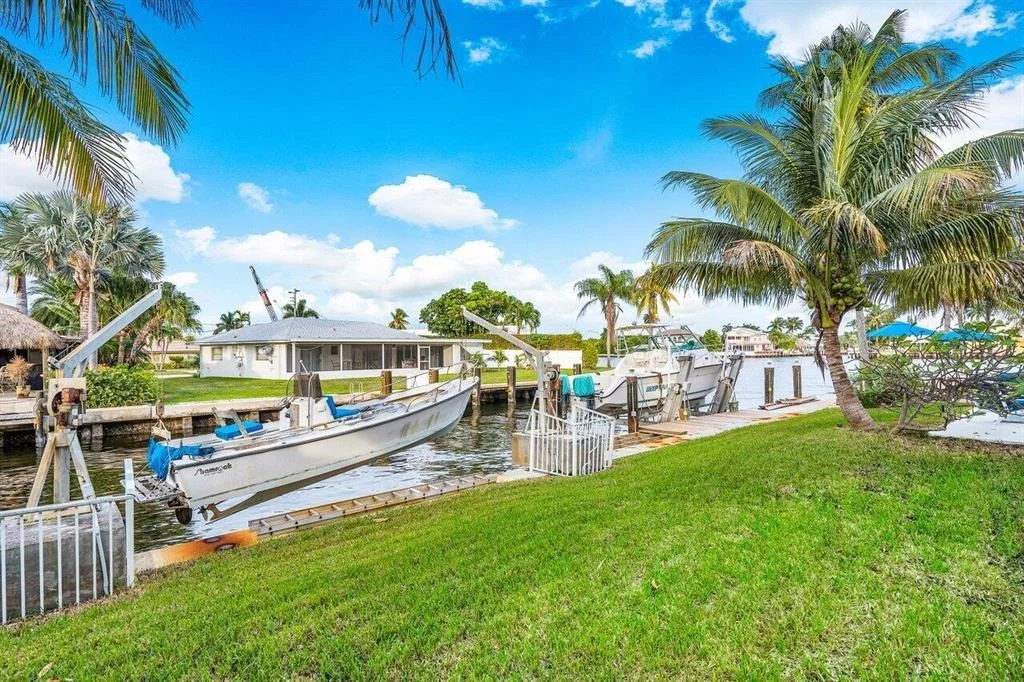 Photo of 955 Isles Road