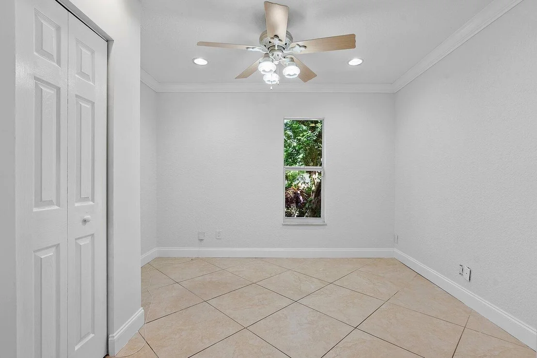 Photo of 401 NW 13th Drive
